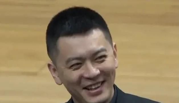 成人欧美一区二区三区黑人妖